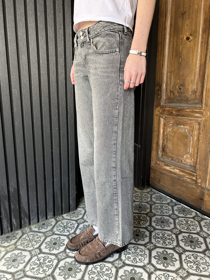 Levi Superlow Loose Denim Jean - Disquiet Day
