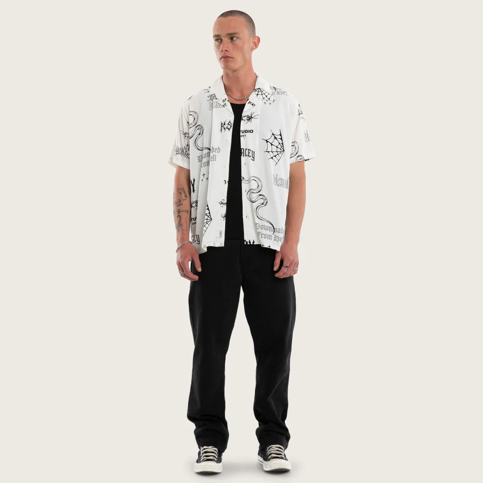Kiss Chacey Coffin Relaxed Short Sleeve Shirt- White Print