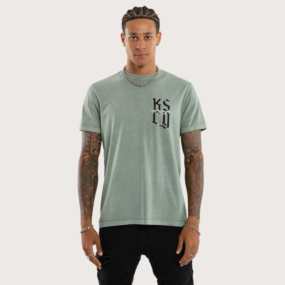 Kiss Chacey Beckons Standard Tee - Pigment Slate Grey