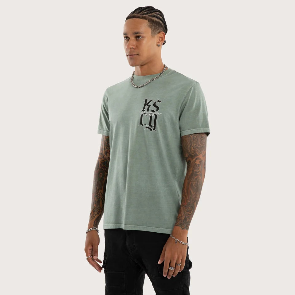 Kiss Chacey Beckons Standard Tee - Pigment Slate Grey