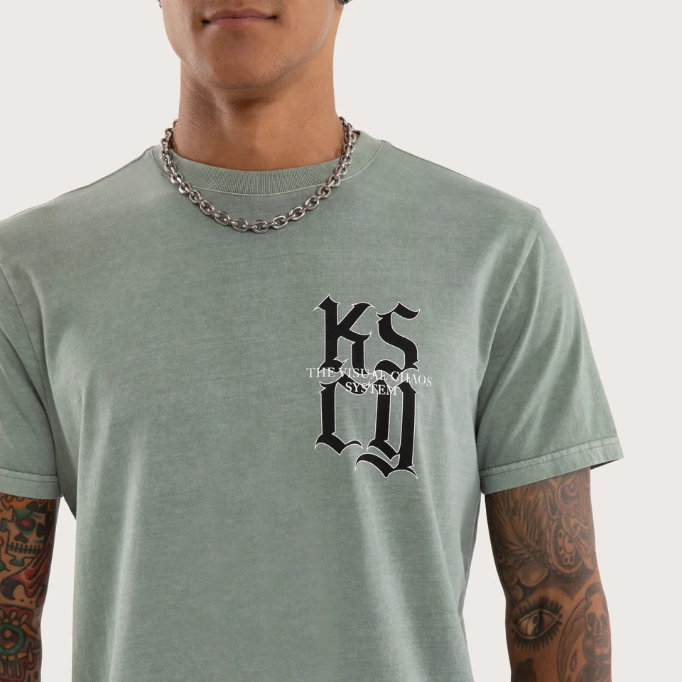 Kiss Chacey Beckons Standard Tee - Pigment Slate Grey