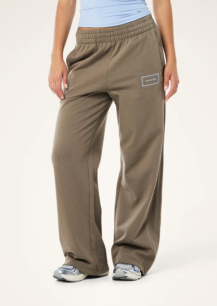 P.E Nation Kite Trackpant - Fawn