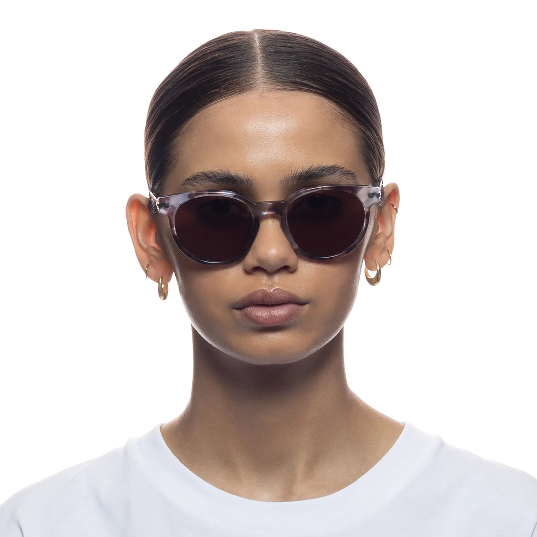 Le Specs Breezy Sunglasses - Pastel Tort