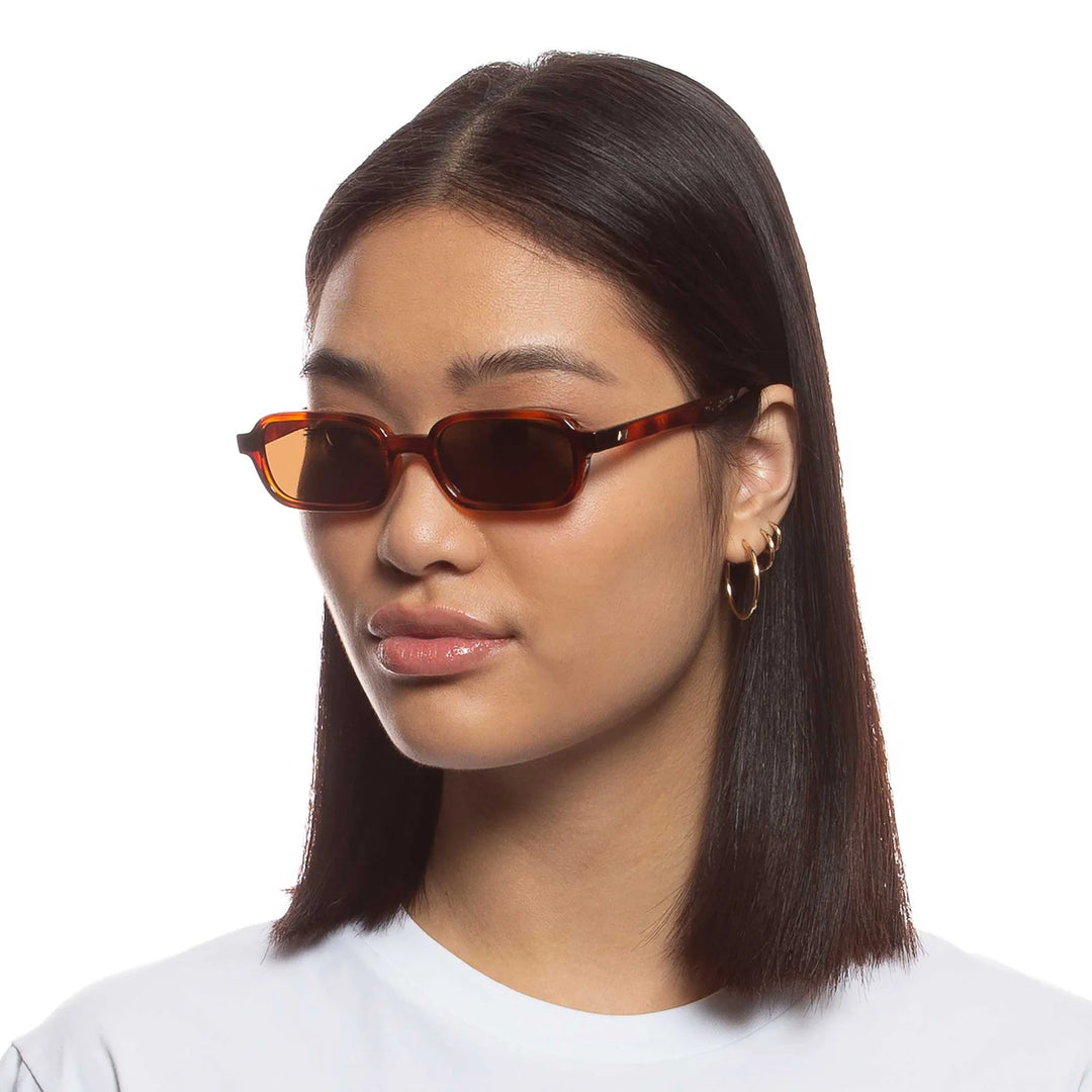 Le Specs Pilferer Sunglasses - Toffee Tort