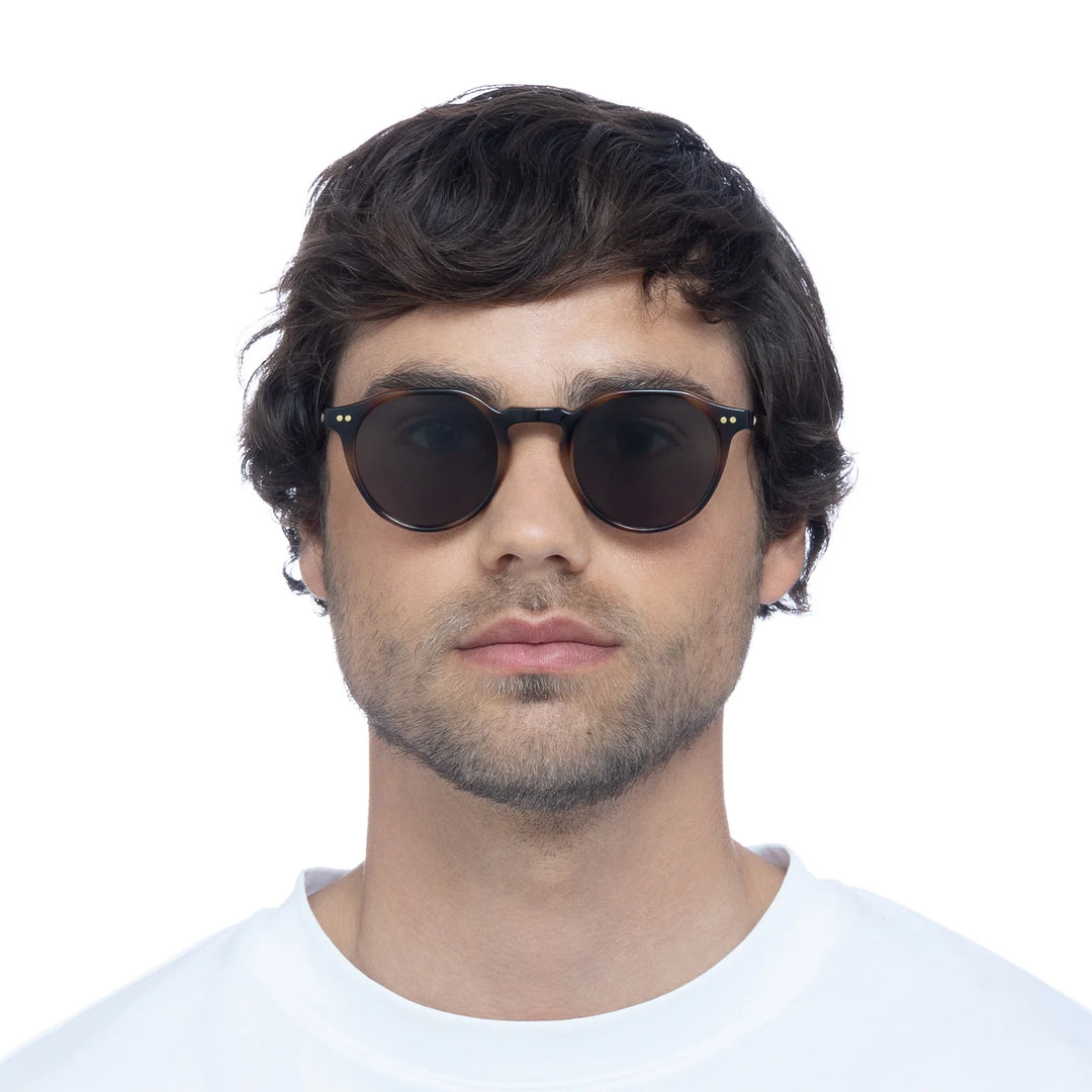 Le Specs Galavant Sunglasses - Tort