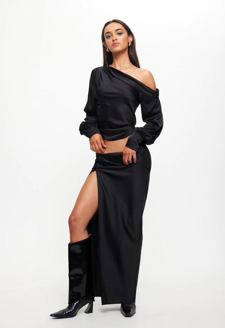 Lioness Daydream Off Shoulder Top - Onyx