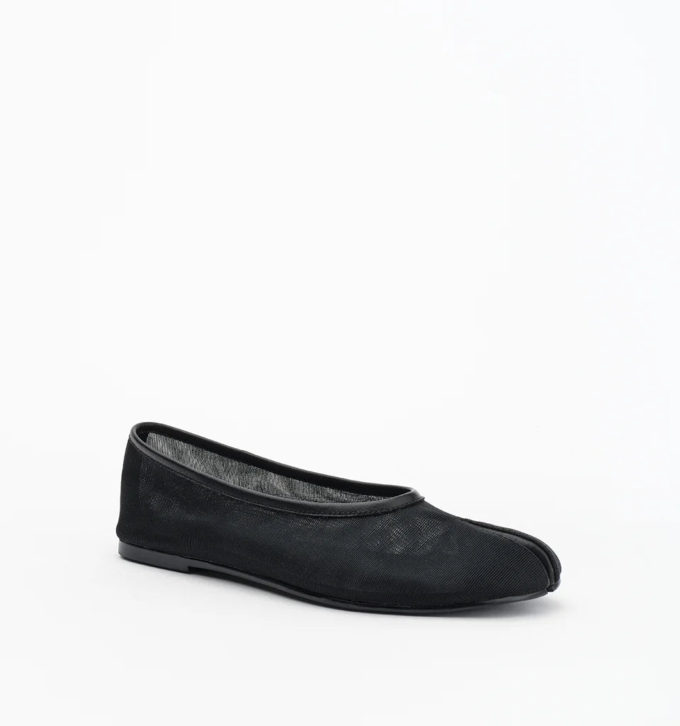 Alias Mae Lana Mesh Ballet Flat - Black