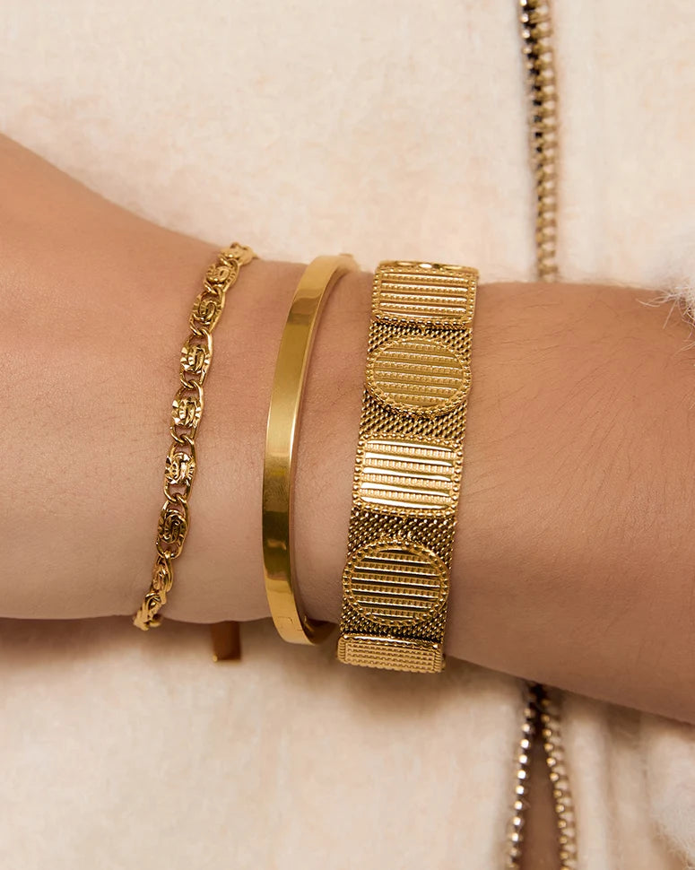 Arms Of Eve Fox Gold Bracelet