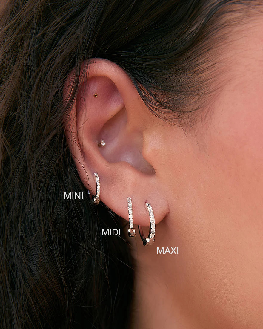 Arms Of Eve Tabitha Silver Huggie Earrings - Maxi