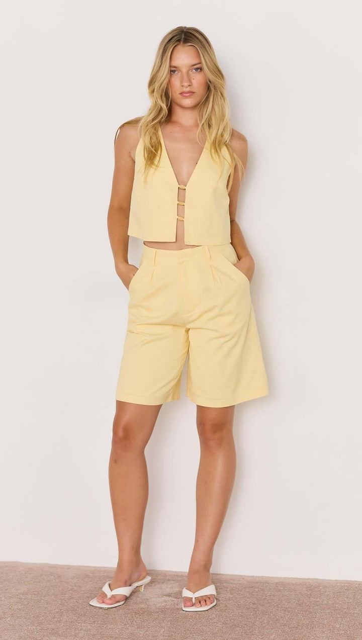 MinkPink Gigi Bermuda Short - Butter