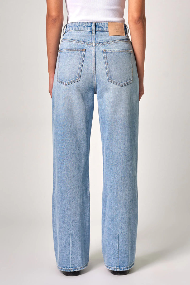 Neuw Denim Coco Relaxed Jean - Brooklyn Mid Vintage Indigo