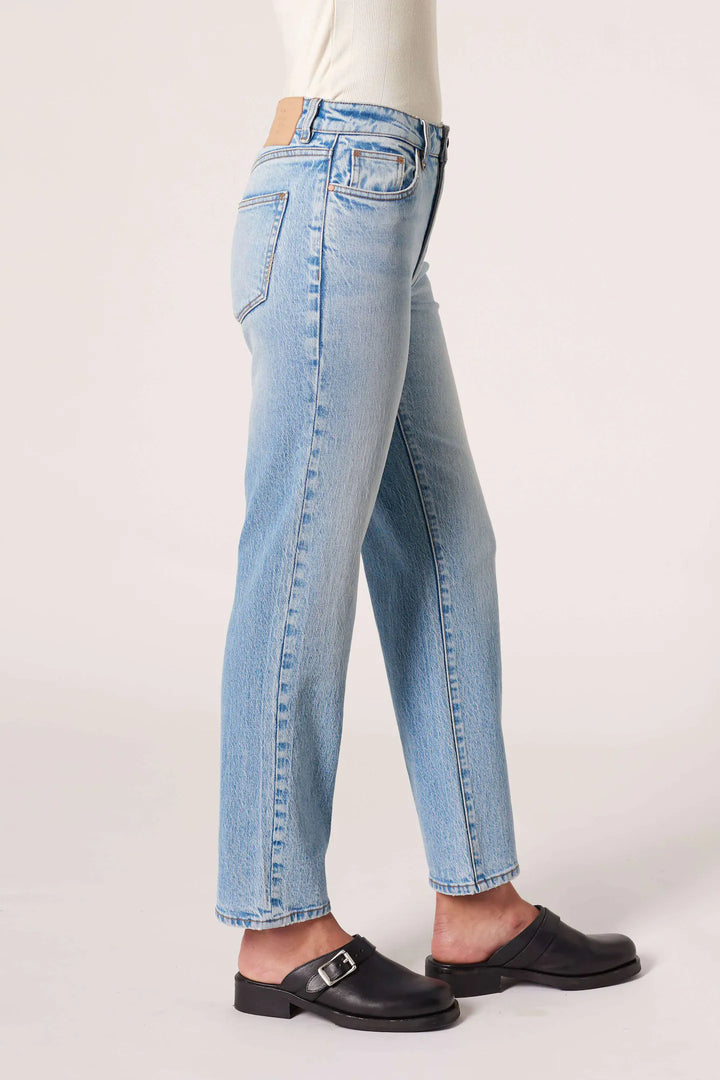 Neuw Denim Mica Straight Jean - Pasadena - Light Vintage Indigo