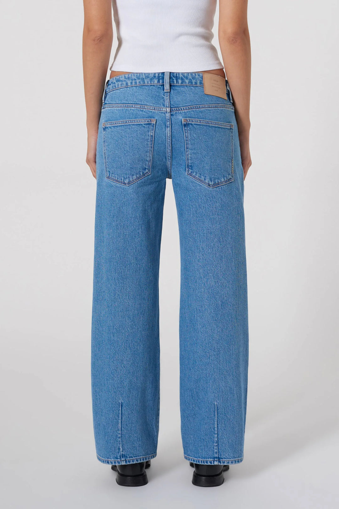 Neuw Denim Daria Boyfriend Jean - Memoir