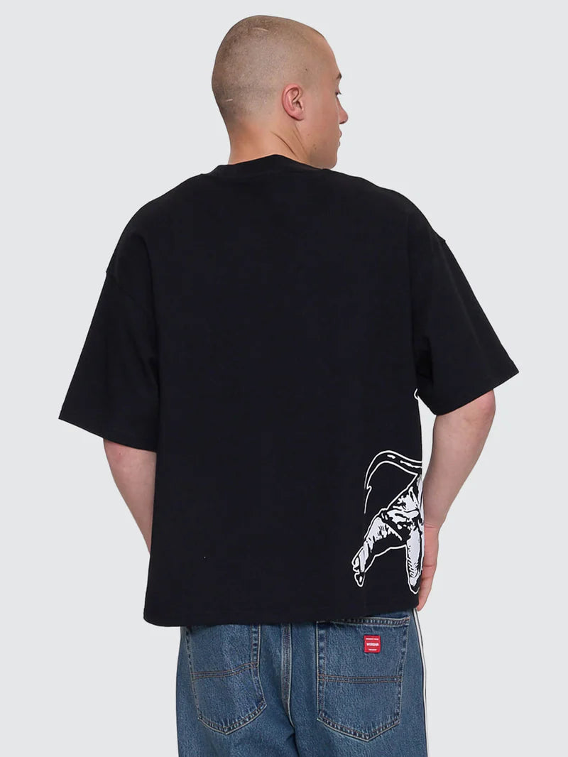 Worship Supplies Cherub Box Fit Cropped Tee - Black