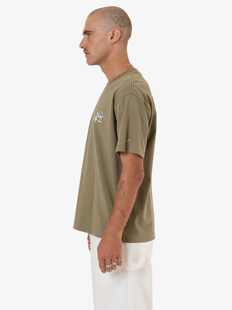 Worship Supplie Cherub Tee - Kelp