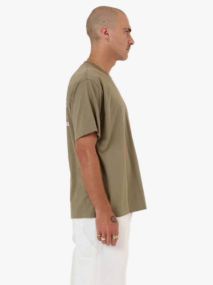 Worship Supplie Cherub Tee - Kelp
