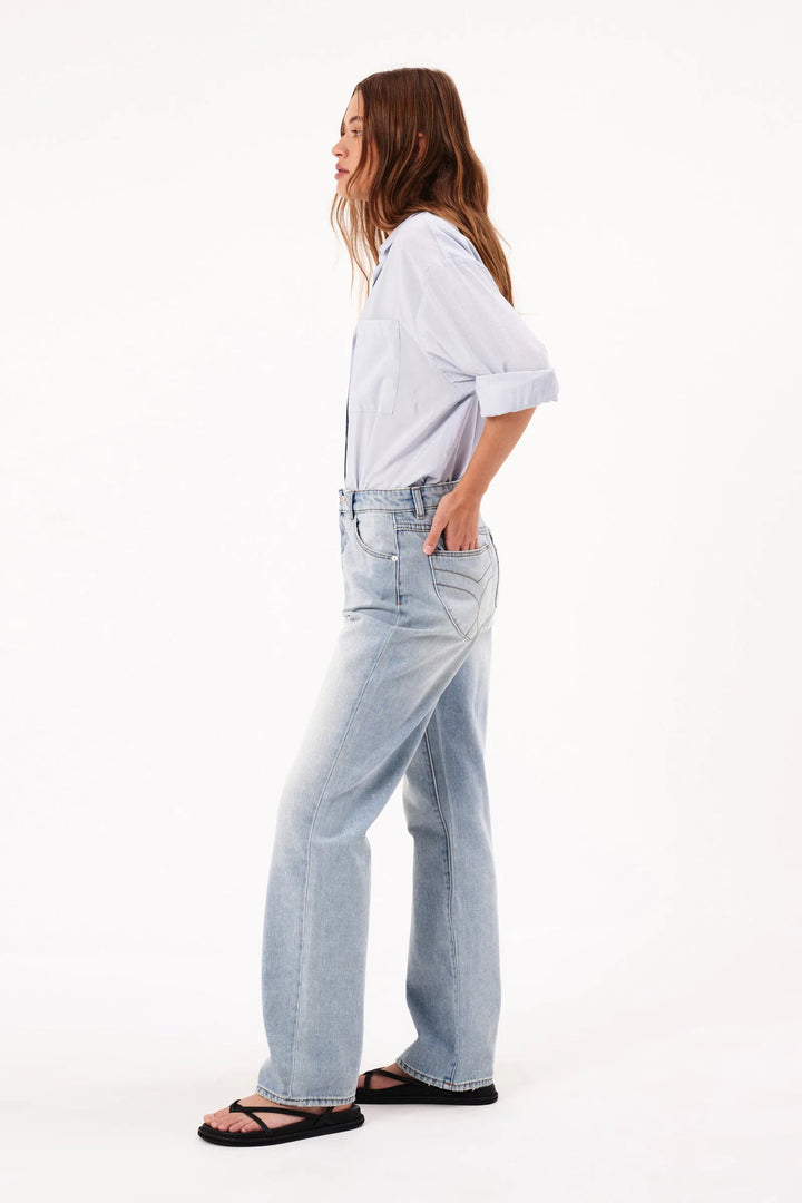 Rolla's 90s Relaxed Jean - Faded Blue - Light Vintage Blue