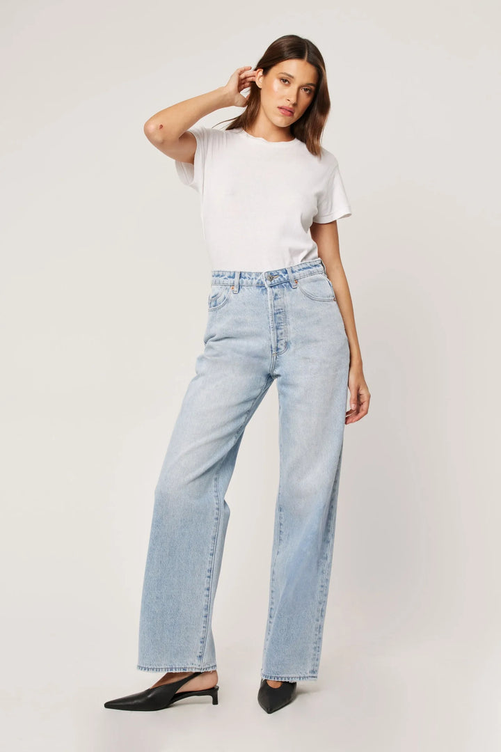 Rolla's Stevie Relaxed Jean - Long Beach - Light Vintage Blue