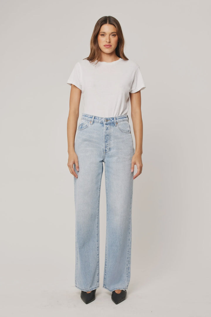Rolla's Stevie Relaxed Jean - Long Beach - Light Vintage Blue