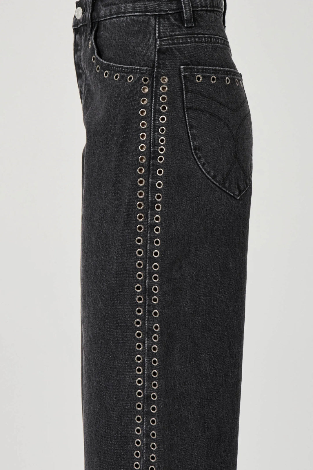 Rolla's Gigi Barrel Jean - Black Sand Eyelet
