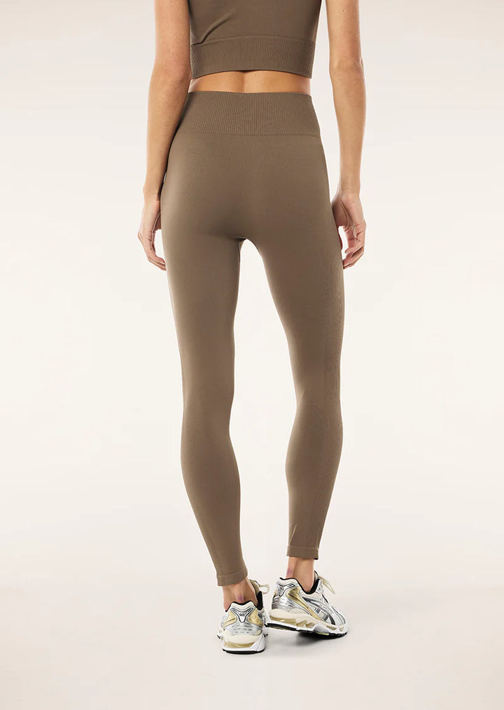 P.E Nation Restore Seamless Legging - Walnut