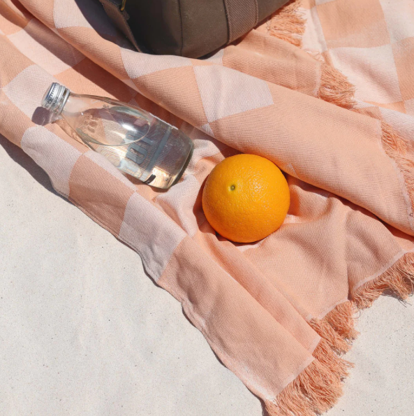 Layday Jacquard Journey Towel - Cove Queen Peach