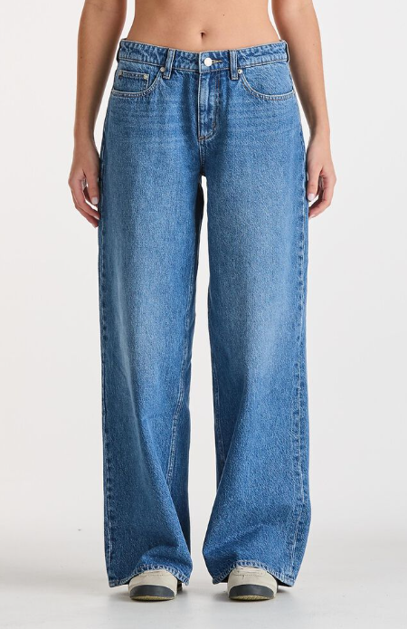 Lee Jeans Low Slouch Relaxed Jean - Serotonin Blue