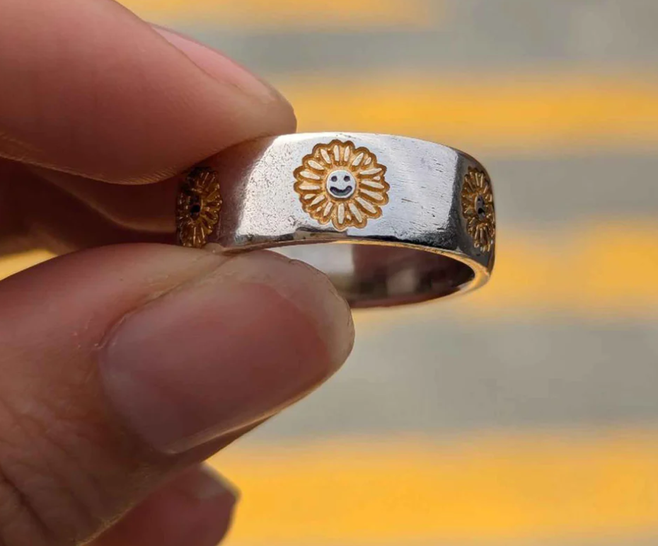 Sue The Boy Sue's Mood Ring-Sterling Silver