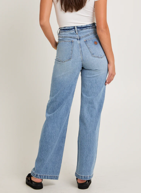 Abrand 94 High & Wide Jean - Liv - Light Vintage Blue