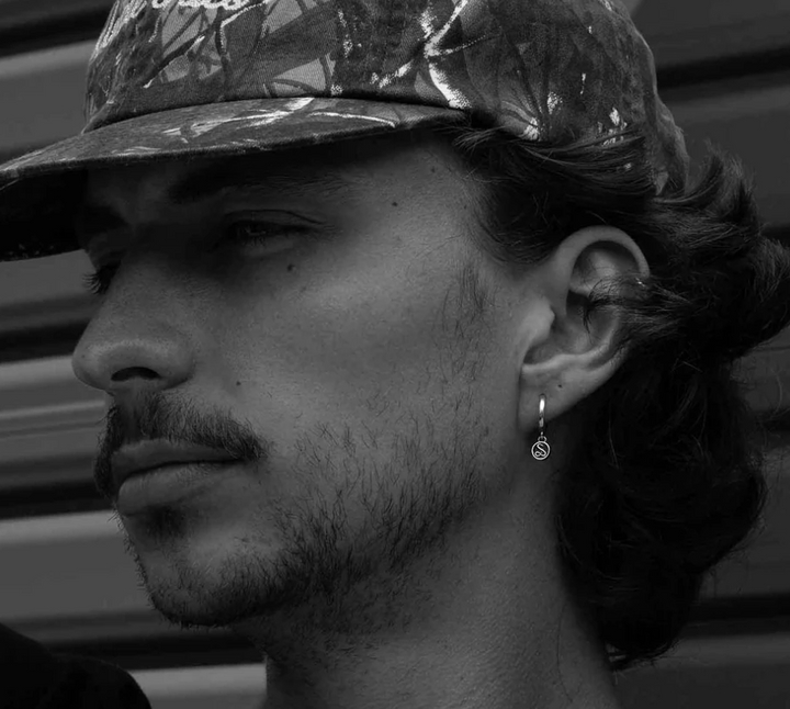 Sue The Boy Sue Charm Huggie Single 925 Silver