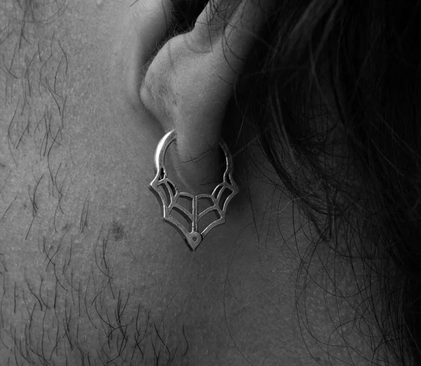 Sue The Boy Web Huggie Single 925 Silver