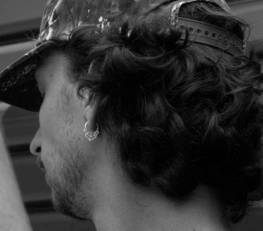 Sue The Boy Web Huggie Single 925 Silver