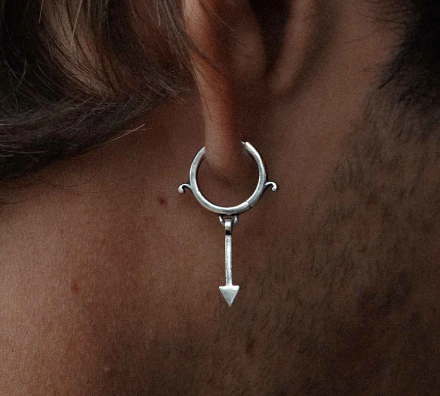 Sue The Boy Cupid Huggie Single 925 Silver