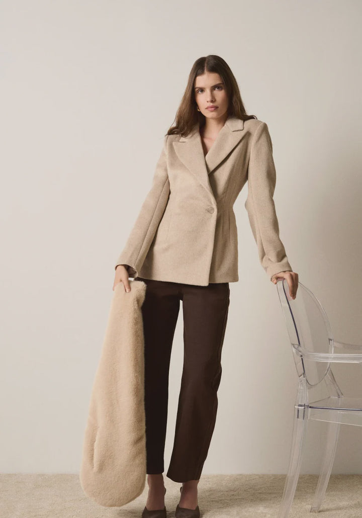Esmaee Eternal Blazer - Oatmeal