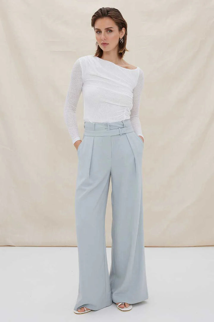 Sovere Embrace Top- White