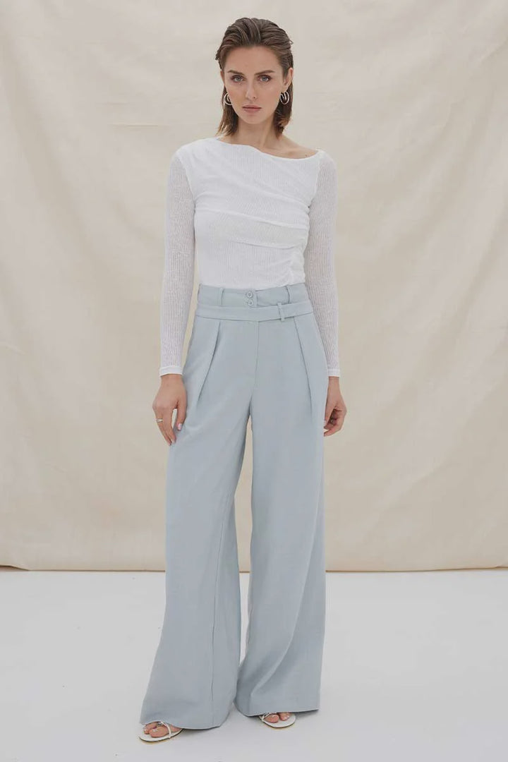 Sovere Embrace Top- White