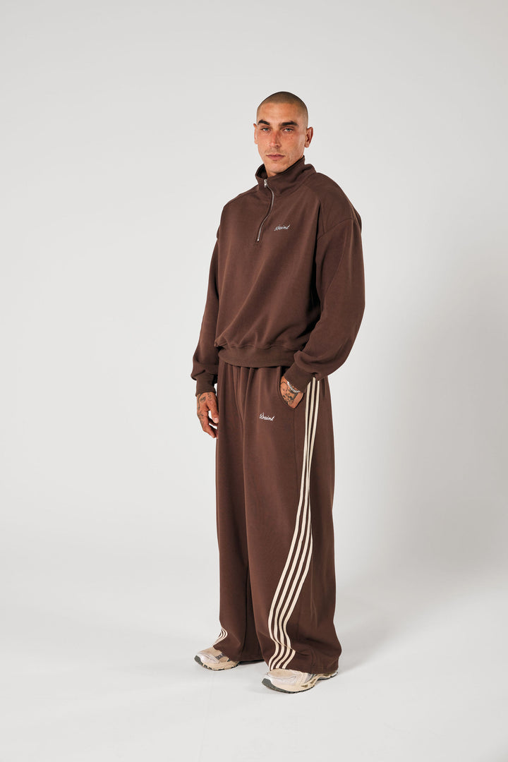 SŚAINT Zip Jumper - Brown