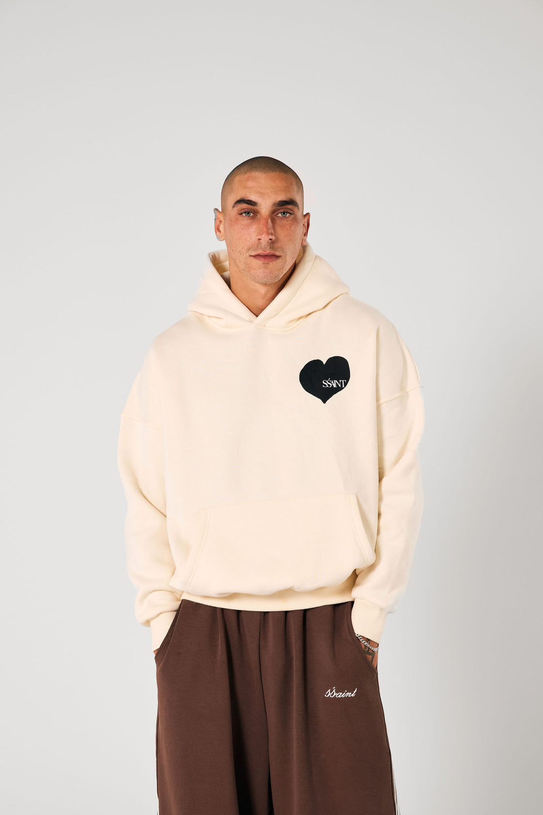 SŚAINT Heart Hoodie - Butter & Black