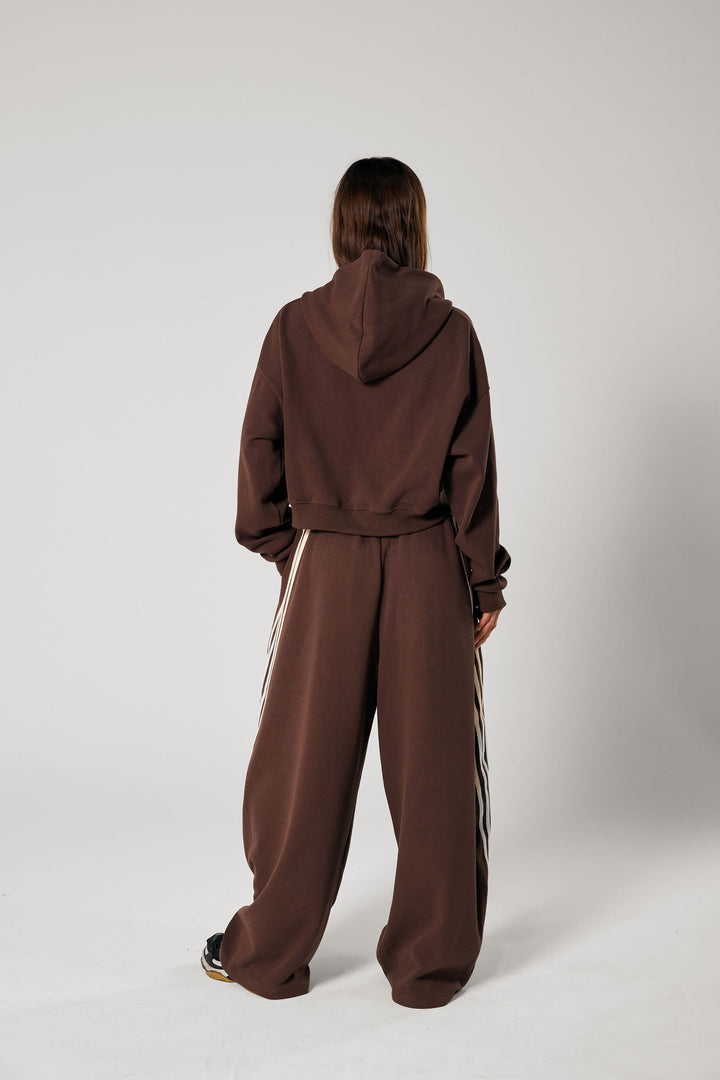 SŚAINT Cropped Hoodie - Brown