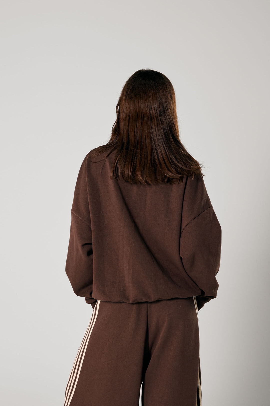 SŚAINT Cropped Hoodie - Brown