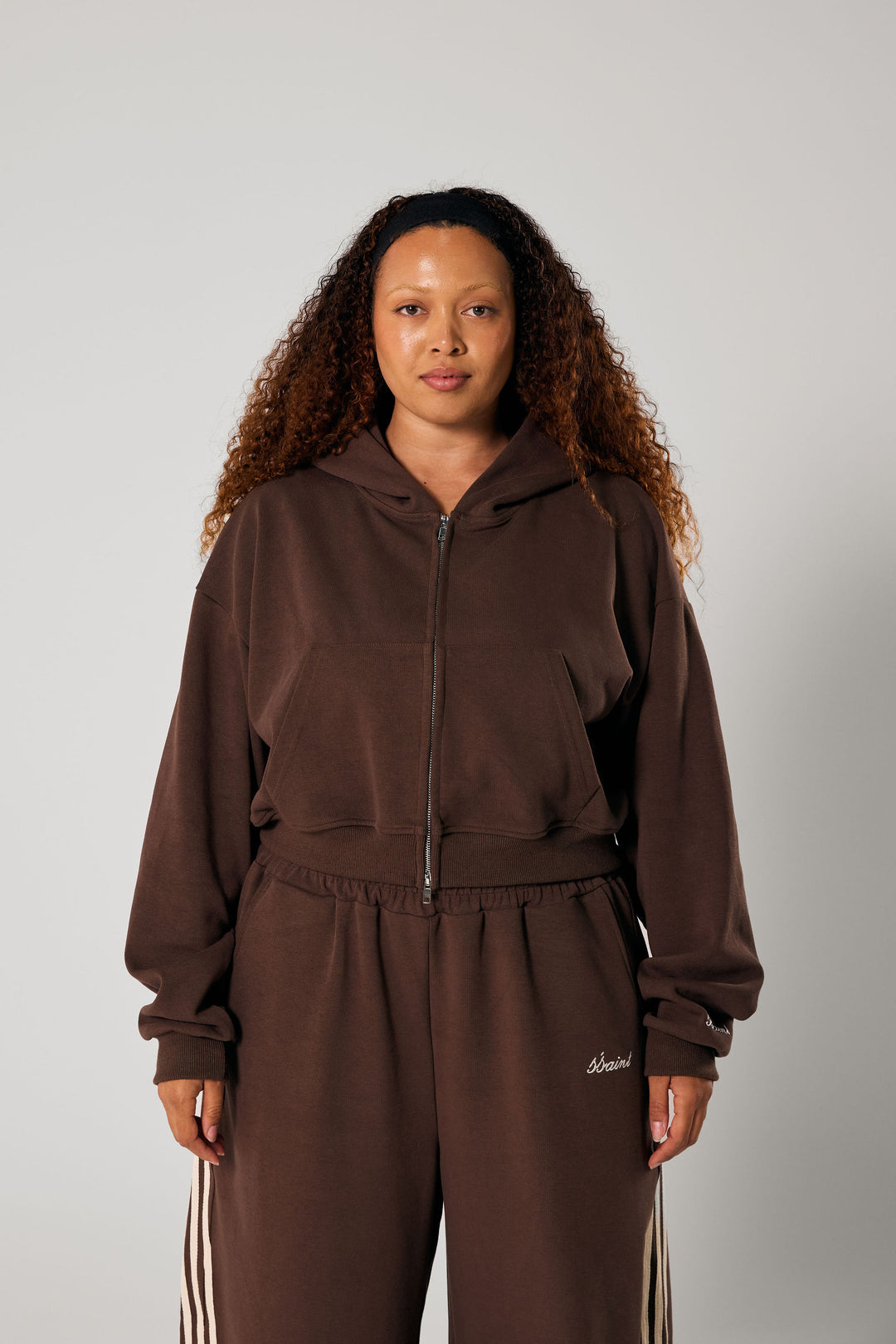 SŚAINT Cropped Hoodie - Brown