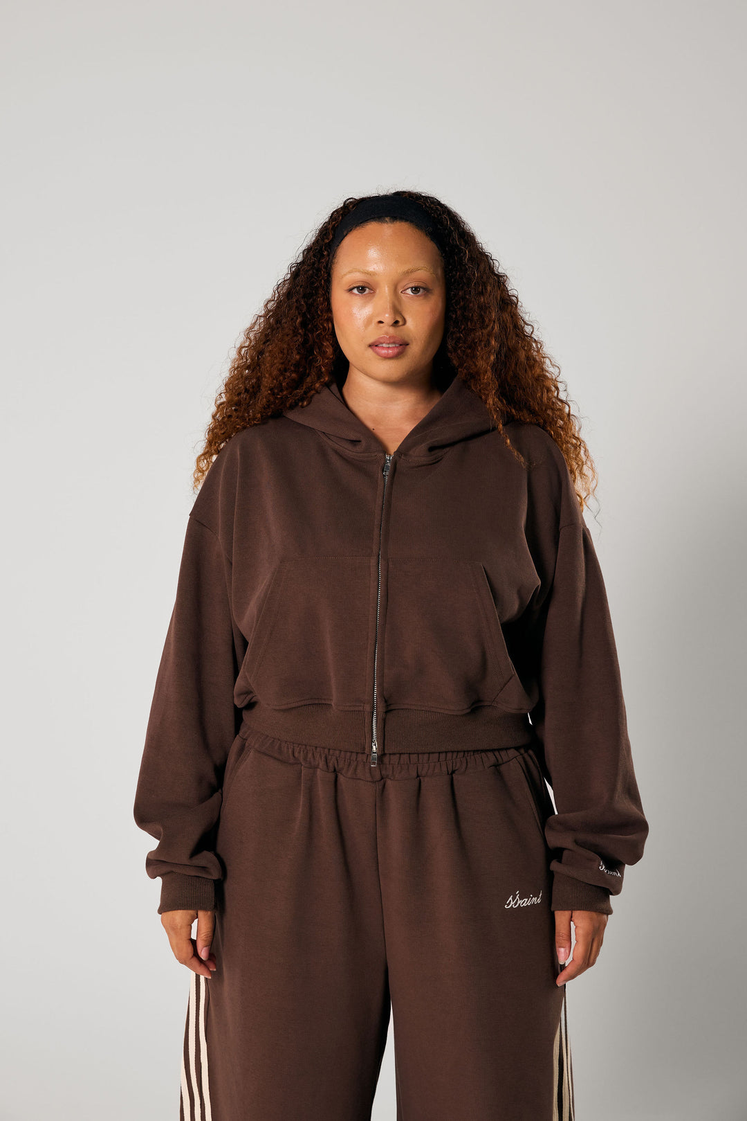 SŚAINT Cropped Hoodie - Brown