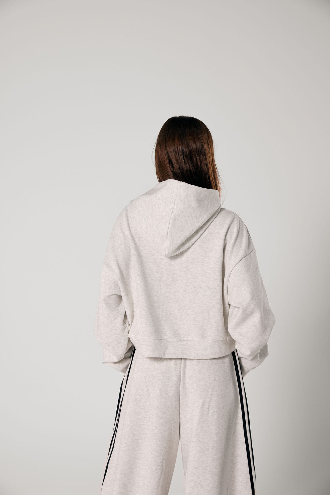 SŚAINT Cropped Hoodie - Grey
