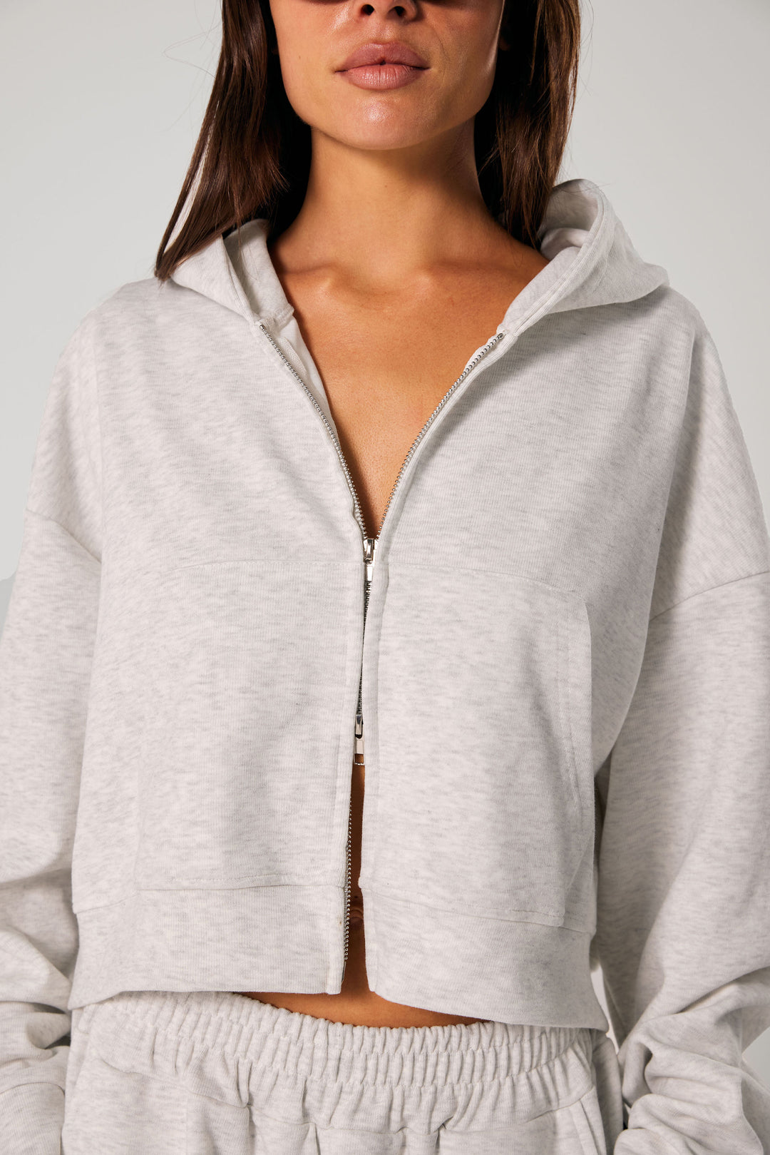 SŚAINT Cropped Hoodie - Grey