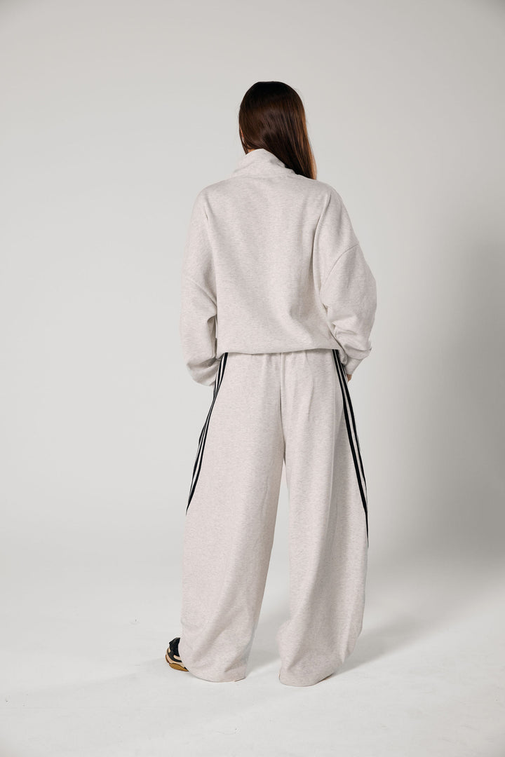 SŚAINT Barrel Pants - Grey