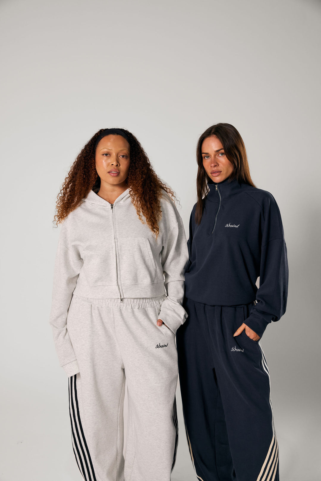 SŚAINT Zip Jumper - Navy
