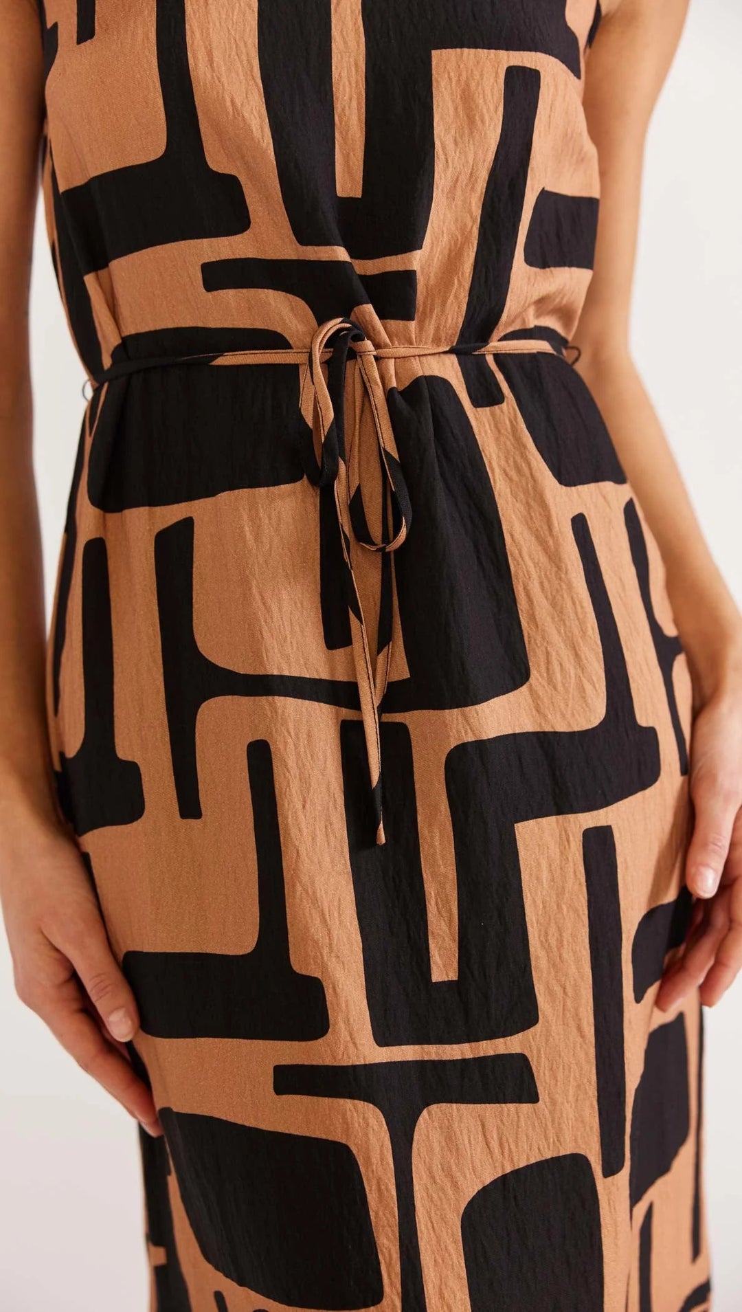 Staple The Label Tehani Midi Dress - Geometric