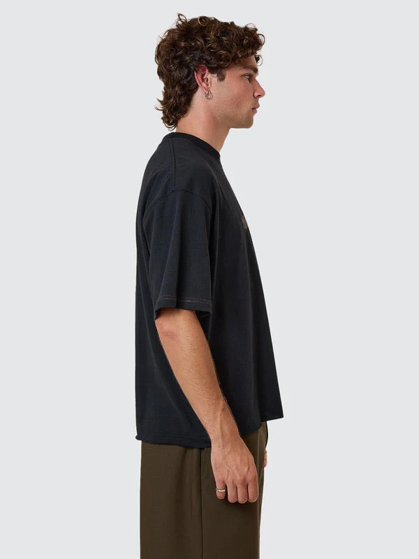 Thrills Metamorphic Daze Box Fit Oversize Cropped Raw Hem Tee - Washed Black