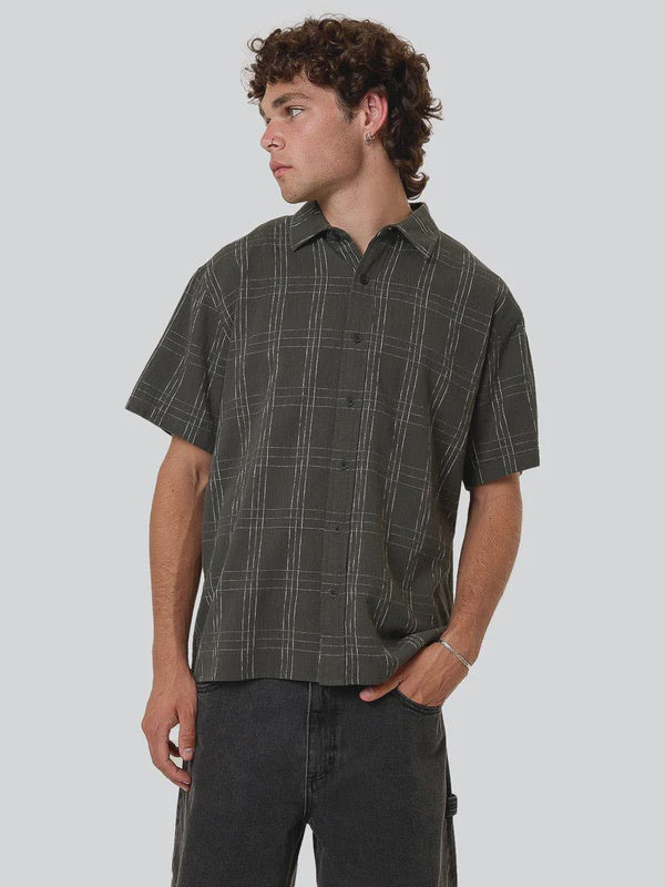 Thrills Built To Win Short Sleeve Cropped Shirt - Oil Green
