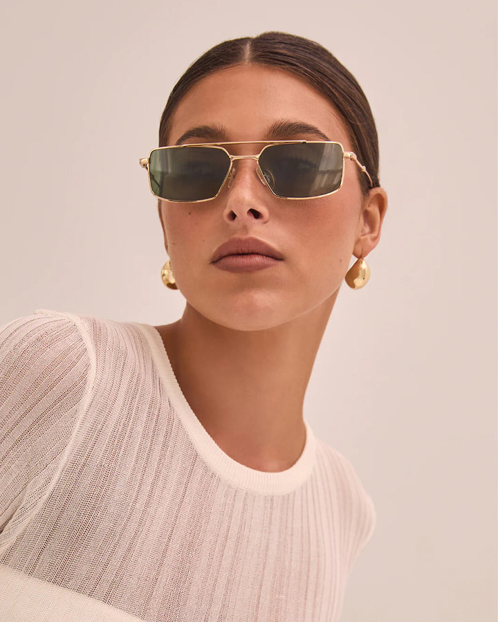 Banbé The Barbara Sunglasses - Light Gold/Green